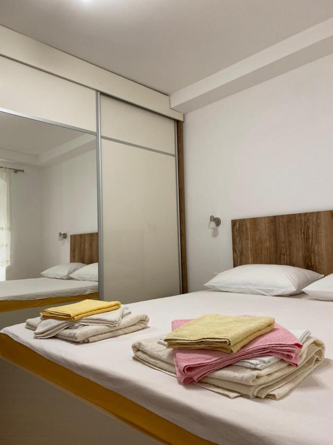 Apartment Jadran ペラスト エクステリア 写真