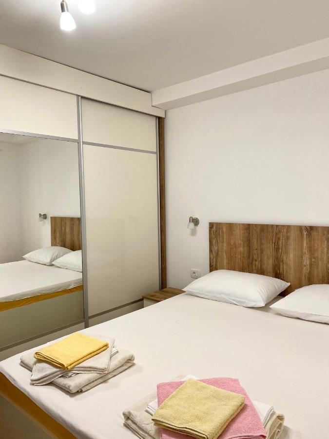 Apartment Jadran ペラスト エクステリア 写真
